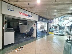 Sim Lim Square (D7), Shop House #502828111
